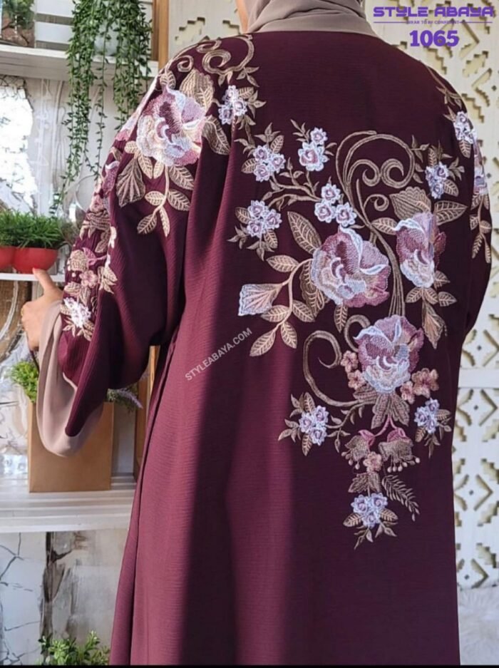 Stylish Green and Beige Abaya with Floral Embroidery - Image 4